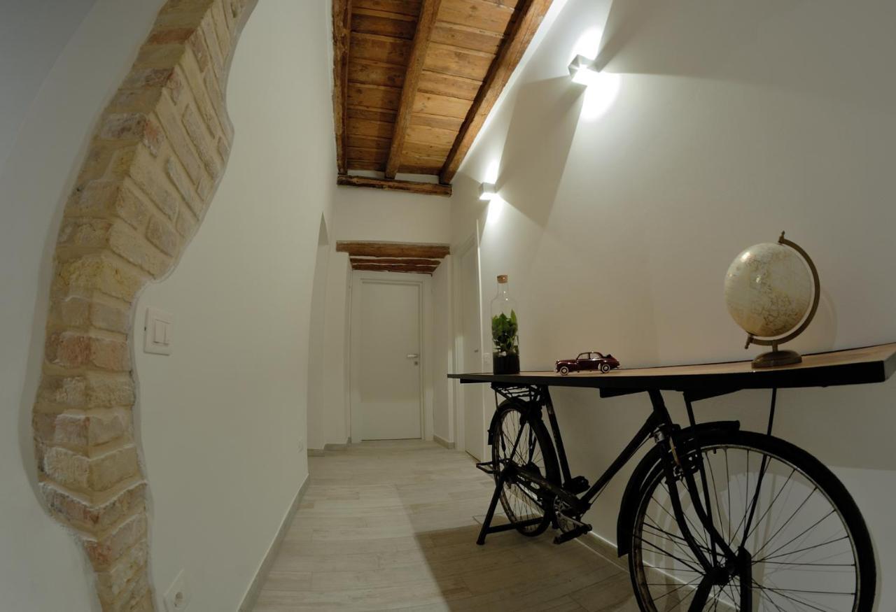 B&B Del Corso Loreto Exterior photo